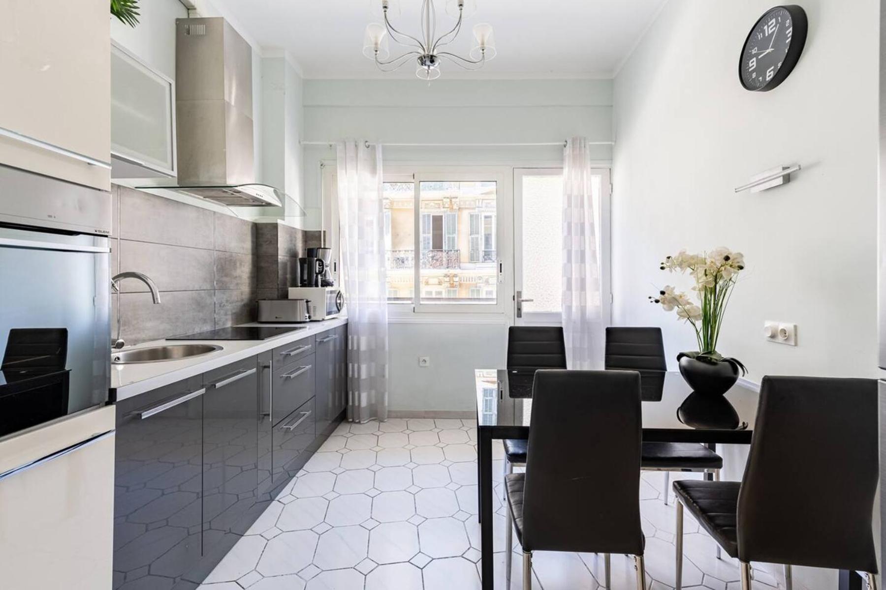 Notre Dame - Huge Sunny Modern 2Br Flat - Terrace Daire Nice Dış mekan fotoğraf